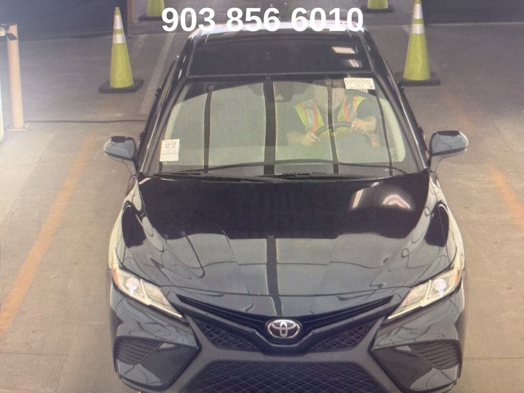 2020 Toyota Camry SE