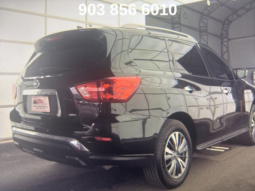 2020 Nissan Pathfinder S