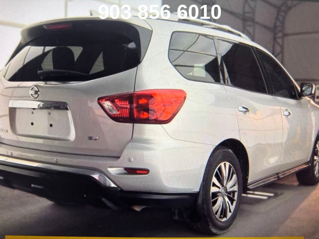 2020 Nissan Pathfinder SV