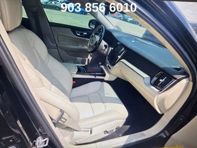 2024 Volvo S60 Recharge Plug-In Hybrid T8 Plus Dark Theme