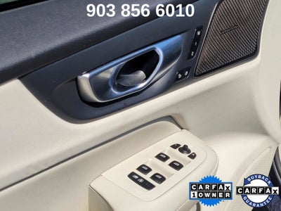 2024 Volvo S60 Recharge Plug-In Hybrid T8 Plus Dark Theme