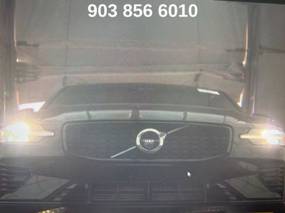 2024 Volvo S60 Recharge Plug-In Hybrid T8 Plus Dark Theme