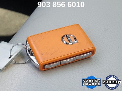 2024 Volvo S60 Recharge Plug-In Hybrid T8 Plus Dark Theme