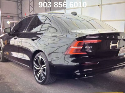 2024 Volvo S60 Recharge Plug-In Hybrid T8 Plus Dark Theme