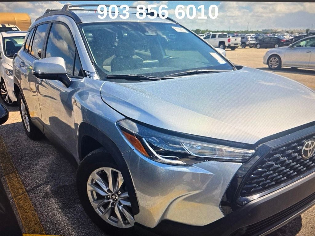 2024 Toyota Corolla Cross LE