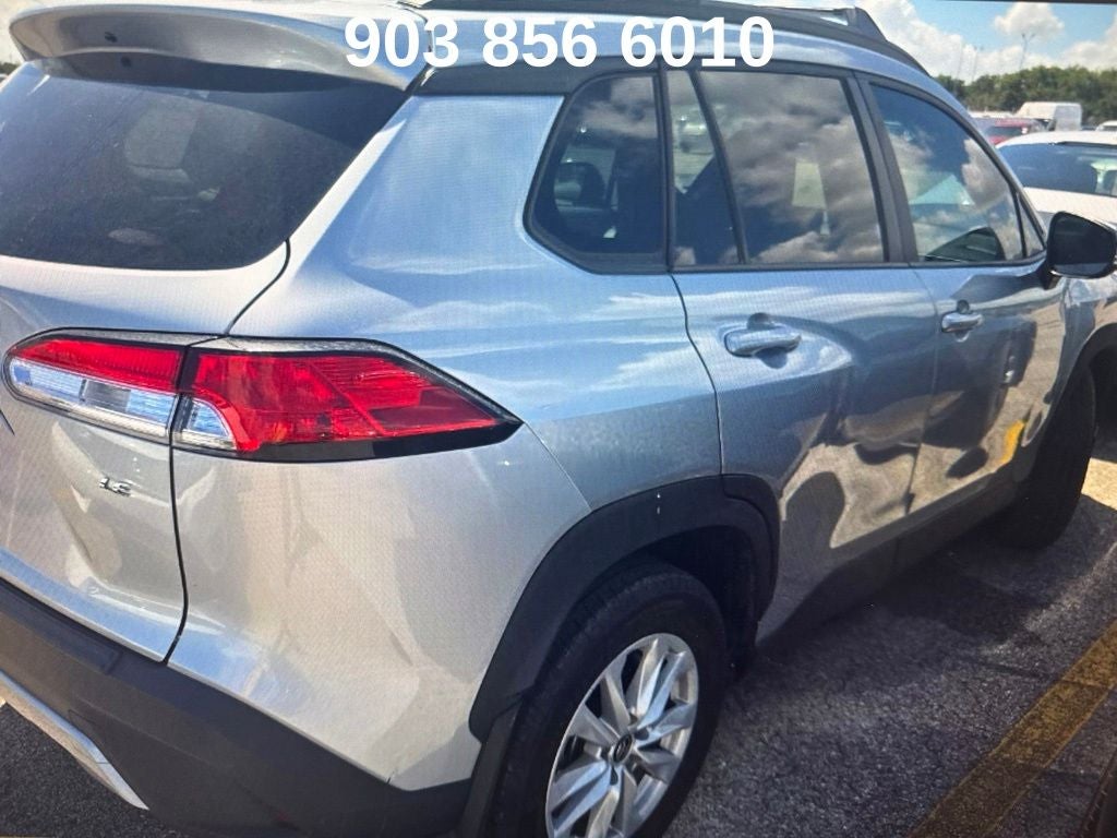 2024 Toyota Corolla Cross LE