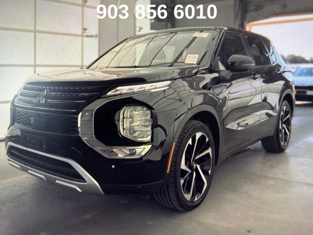 2024 Mitsubishi Outlander SE Black Edition w/Pano Roof