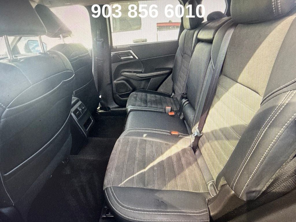 2024 Mitsubishi Outlander SE Black Edition w/Pano Roof