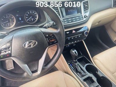 2016 Hyundai Tucson SE