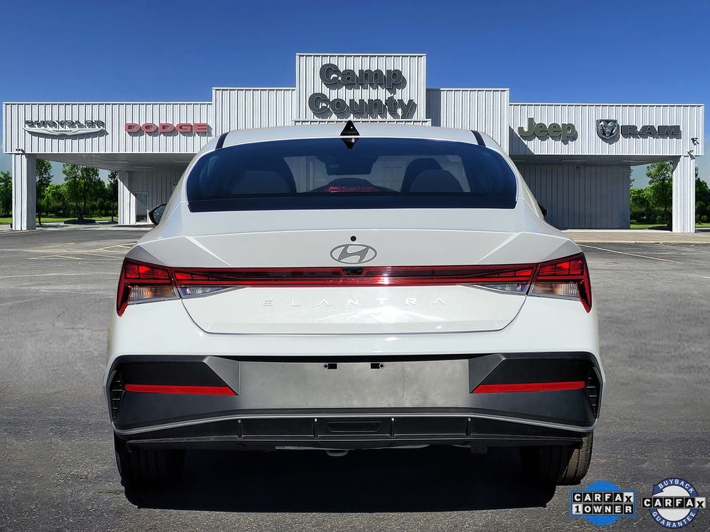 2025 Hyundai Elantra SEL Convenience