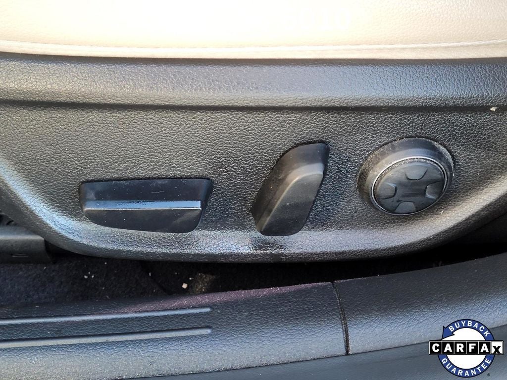 2022 Genesis G70 2.0T