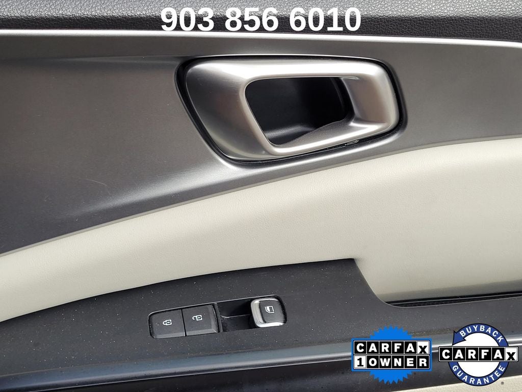 2023 Kia Carnival LX