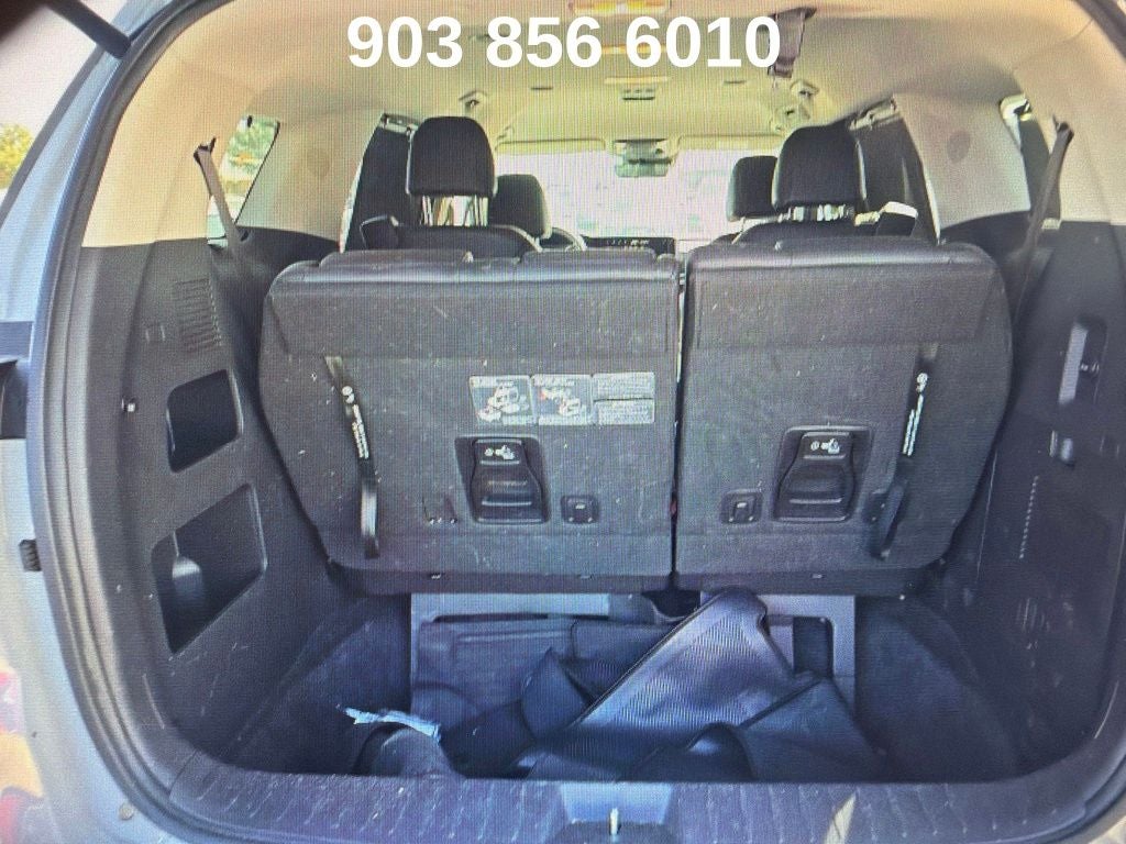 2022 Kia Carnival EX