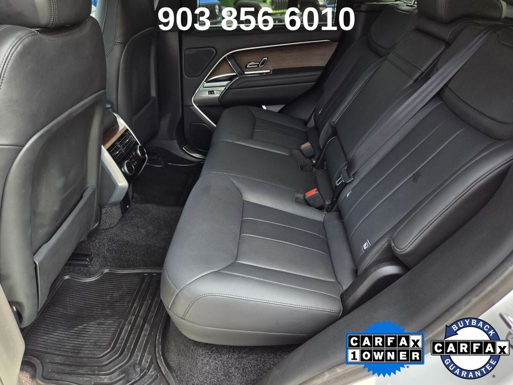 2025 Land Rover Range Rover SE
