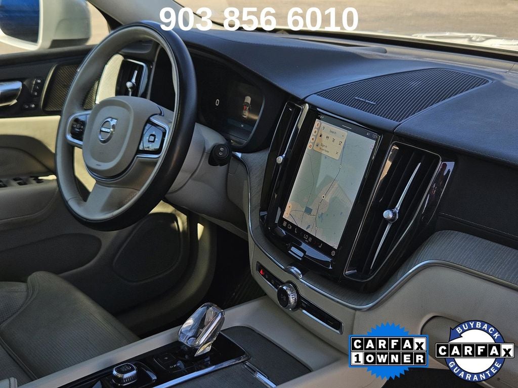 2023 Volvo XC60 B5 Ultimate Bright Theme